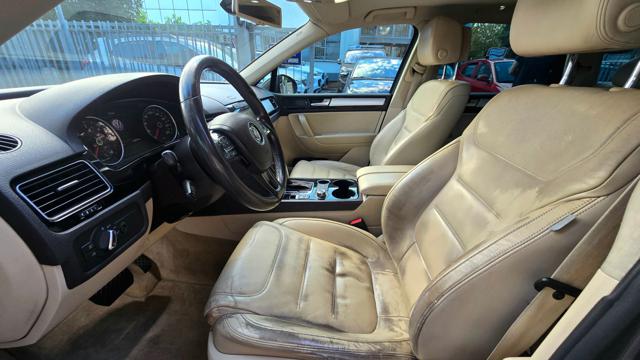 VOLKSWAGEN Touareg usata, con Fendinebbia