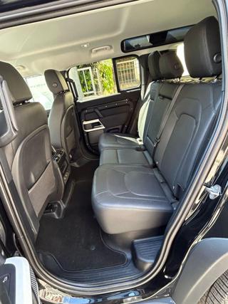 LAND ROVER Defender usata, con Interni in pelle