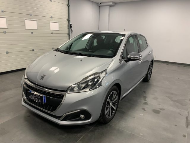 PEUGEOT 208 usata, con MP3