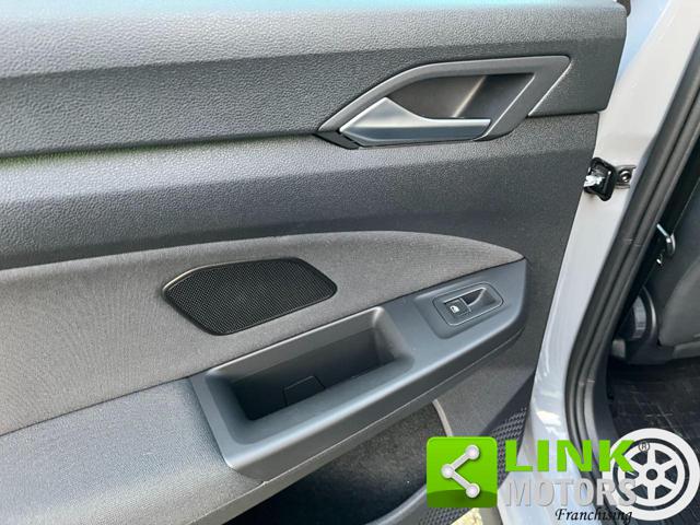 VOLKSWAGEN Golf GTI usata, con Luci diurne LED