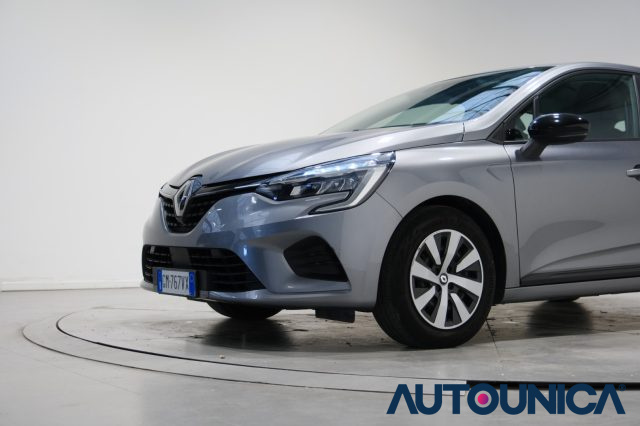 RENAULT Clio usata, con Controllo automatico clima