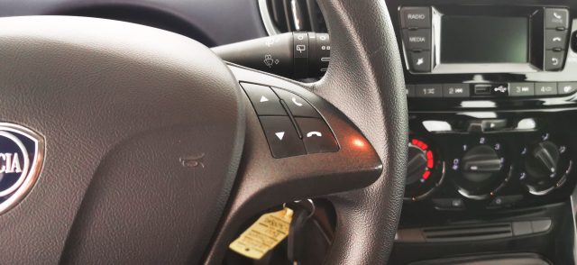 LANCIA Ypsilon usata 49