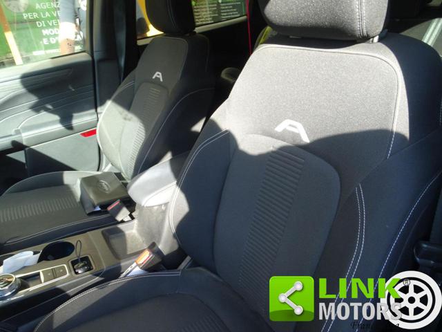 FORD Kuga usata, con Sistema di navigazione
