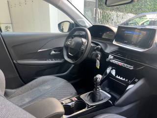 PEUGEOT 208 usata, con Volante in pelle