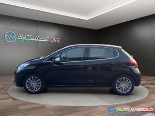 PEUGEOT 208 usata, con Cerchi in lega