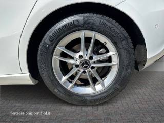 MERCEDES-BENZ A 180 usata, con USB