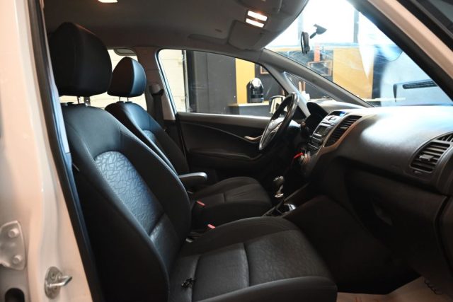 HYUNDAI iX20 usata 30
