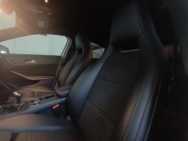 MERCEDES-BENZ A 250 usata, con Sedile posteriore sdoppiato