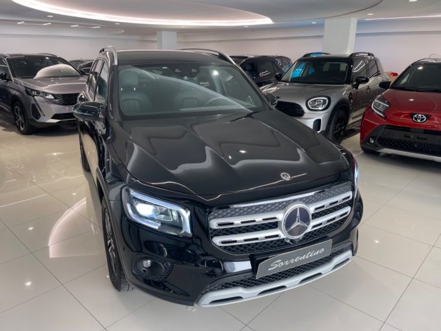 MERCEDES-BENZ GLB 200 usata, con Alzacristalli elettrici