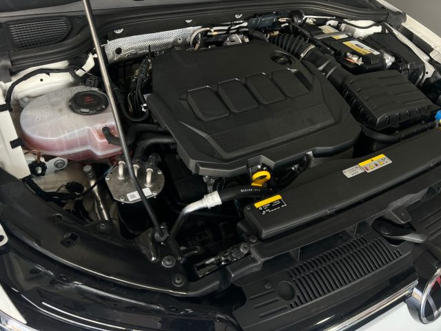 VOLKSWAGEN Golf usata, con Cronologia tagliandi