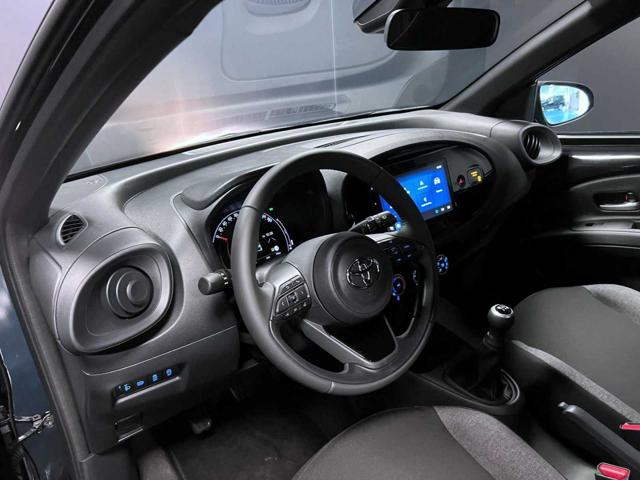 TOYOTA Aygo X usata 8