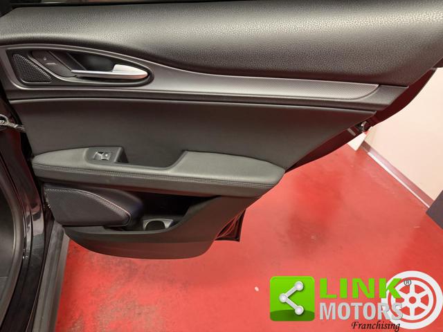 ALFA ROMEO Stelvio usata, con USB