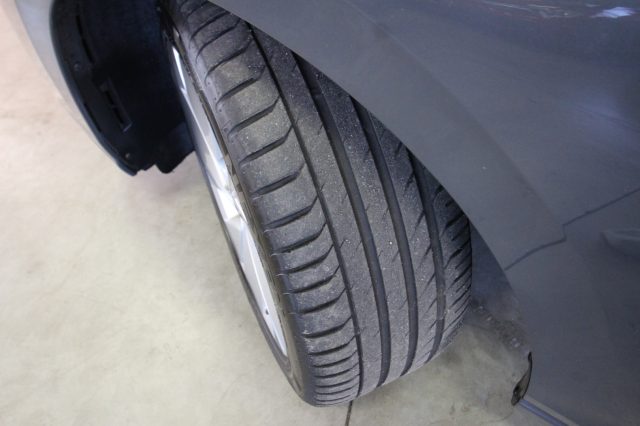 VOLKSWAGEN Golf usata, con USB