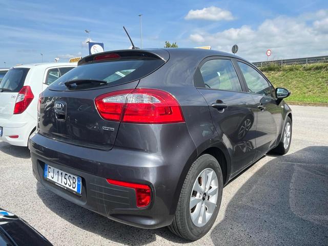 KIA Rio usata, con Airbag laterali