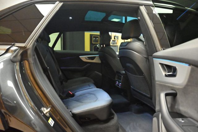 AUDI Q8 usata 34