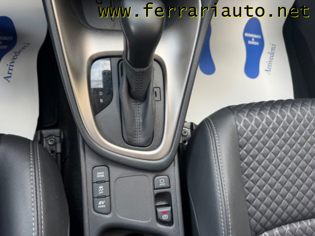 MAZDA 2 usata, con Volante in pelle