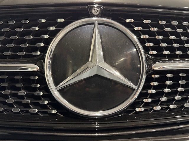 MERCEDES-BENZ E 300 usata, con Volante in pelle