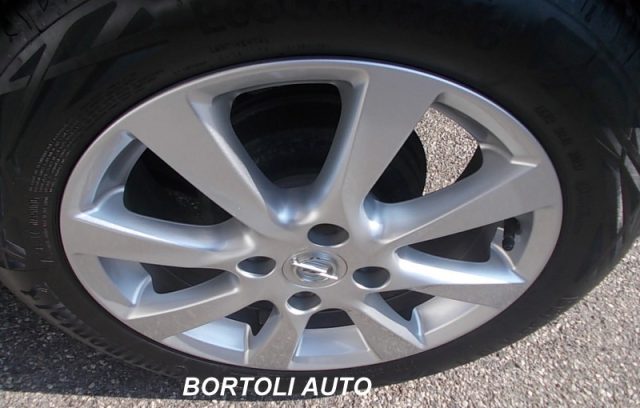 OPEL Corsa usata, con Controllo automatico clima