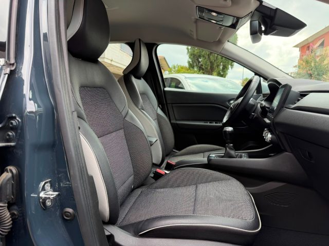 RENAULT Captur usata 13