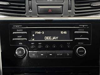 NISSAN Navara usata, con Bluetooth