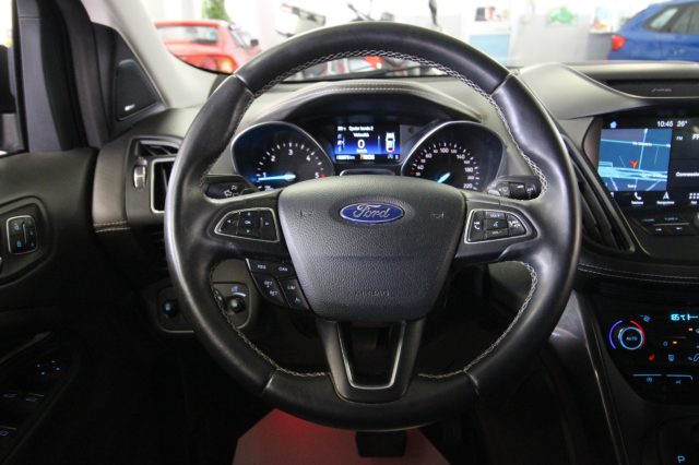 FORD Kuga usata, con Fari Xenon