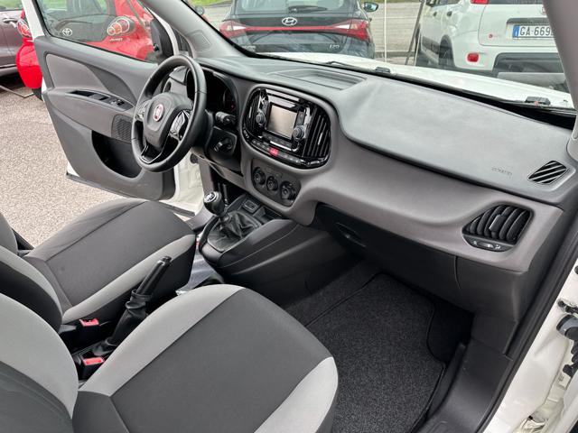 FIAT Doblo usata, con Volante in pelle