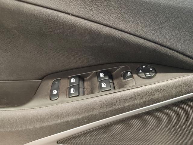 OPEL Crossland X usata, con Cruise Control