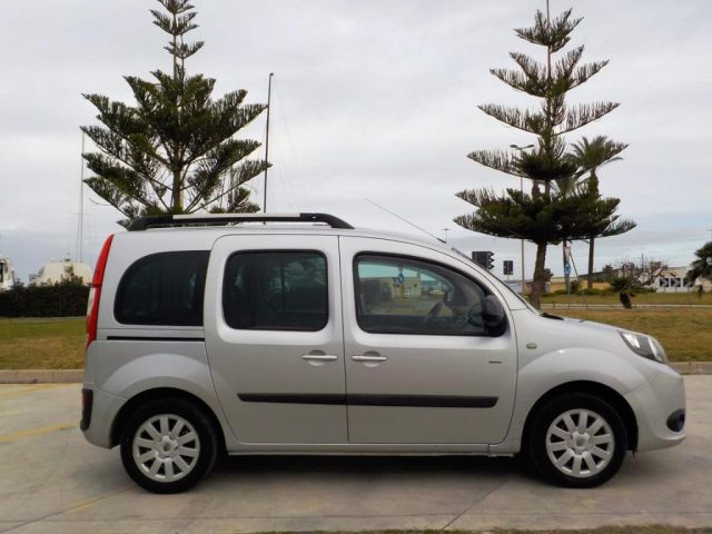 RENAULT Kangoo usata, con Airbag Passeggero