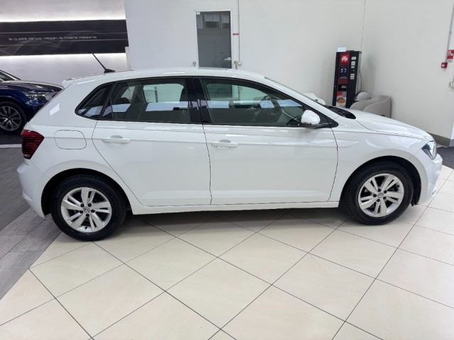 VOLKSWAGEN Polo usata, con Autoradio