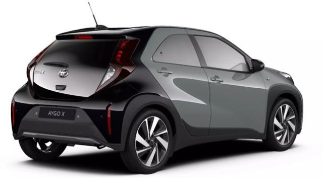 TOYOTA Aygo X usata, con Cerchi in lega