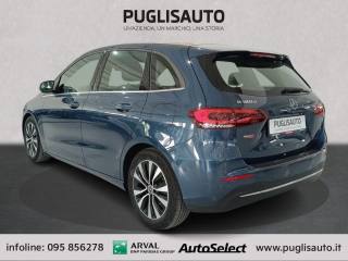 MERCEDES-BENZ B 180 usata, con Cerchi in lega