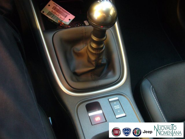 JEEP Avenger usata, con Specchietti laterali elettrici