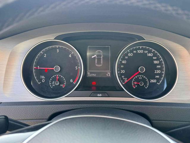 VOLKSWAGEN Golf usata, con Controllo trazione