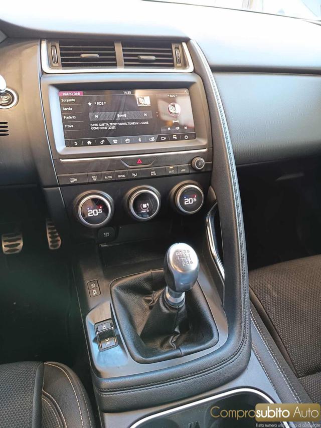 JAGUAR E-Pace usata 22