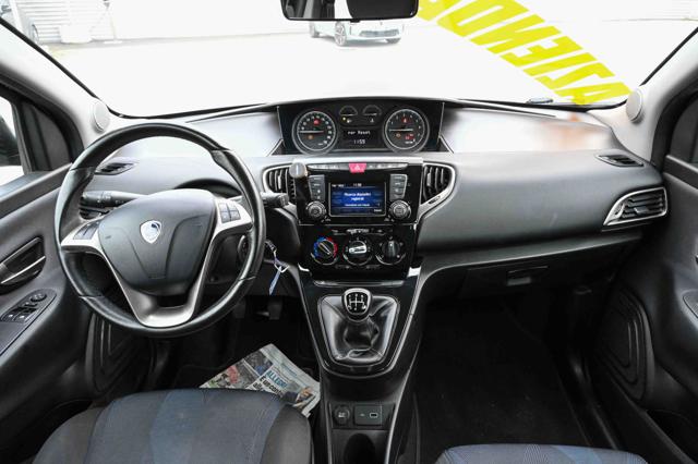LANCIA Ypsilon usata, con ESP