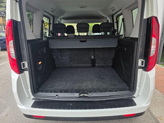 FIAT Doblo usata, con Sedile posteriore sdoppiato