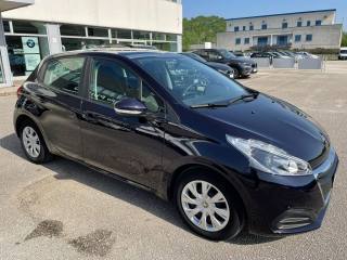 PEUGEOT 208 usata, con Airbag