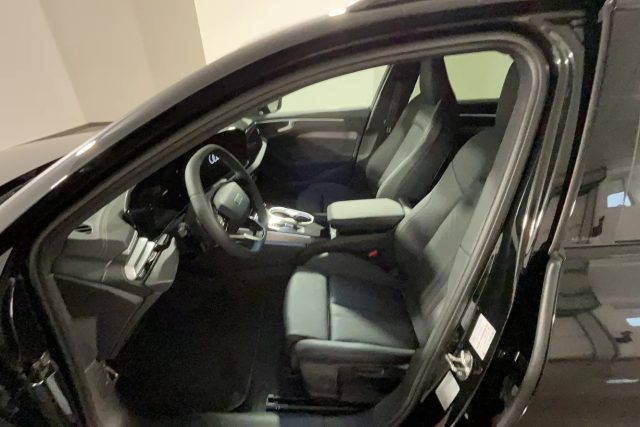 AUDI A6 usata, con Sensori di parcheggio posteriori