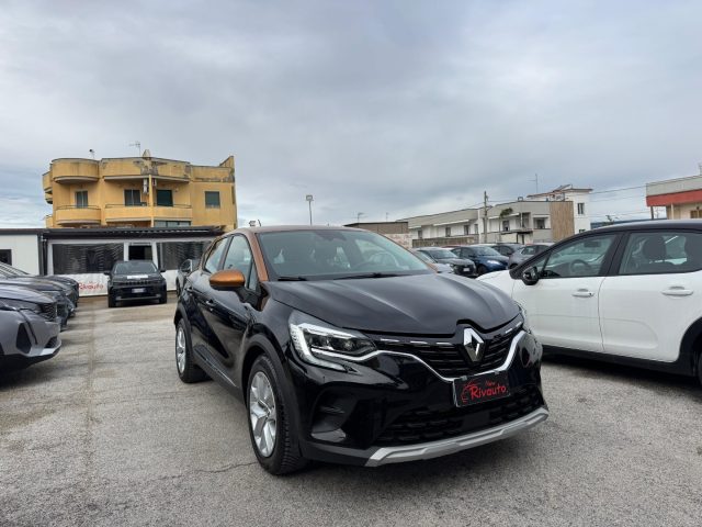 RENAULT Captur usata, con Airbag