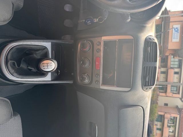 ALFA ROMEO 147 usata 7