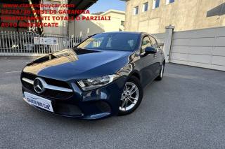 MERCEDES-BENZ A 180 d Automatic Business