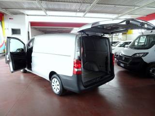 MERCEDES-BENZ Vito usata, con Chiusura centralizzata