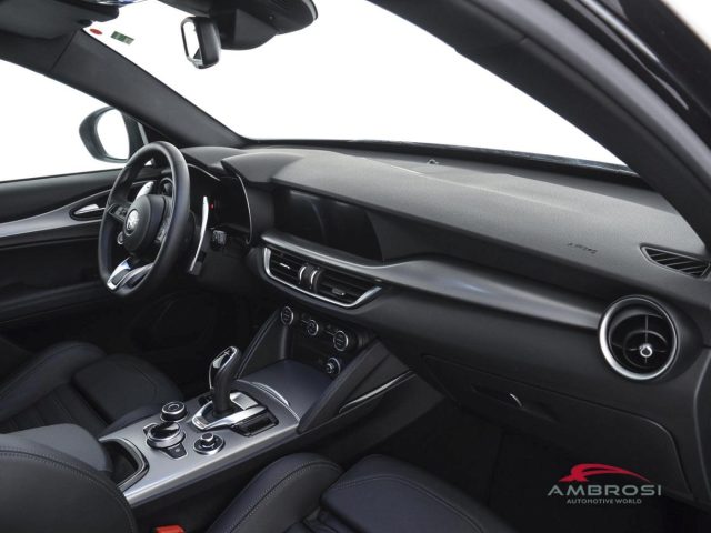 ALFA ROMEO Stelvio usata 11