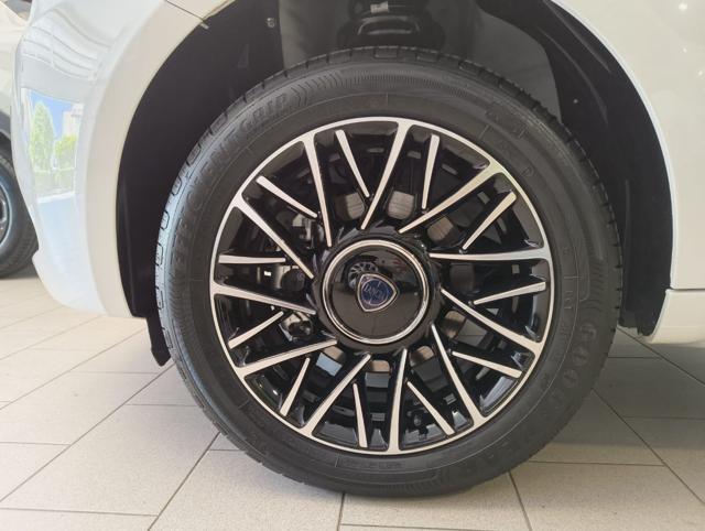 LANCIA Ypsilon usata, con Servosterzo
