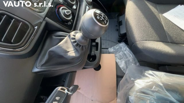 PEUGEOT Boxer usata, con Alzacristalli elettrici