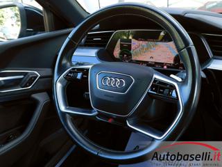 AUDI e-tron usata, con Specchietti laterali elettrici