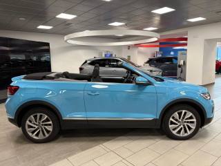 VOLKSWAGEN T-Roc usata, con USB