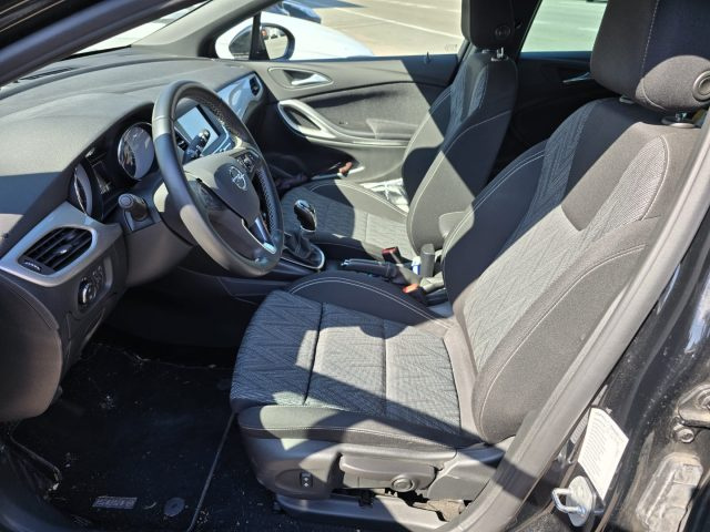 OPEL Astra usata, con Cruise Control