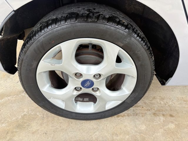 FORD Fiesta usata 42