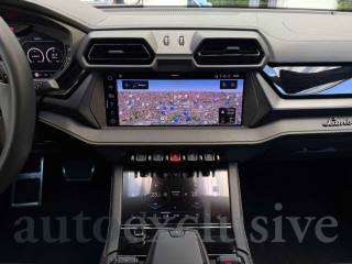 LAMBORGHINI Urus usata 9